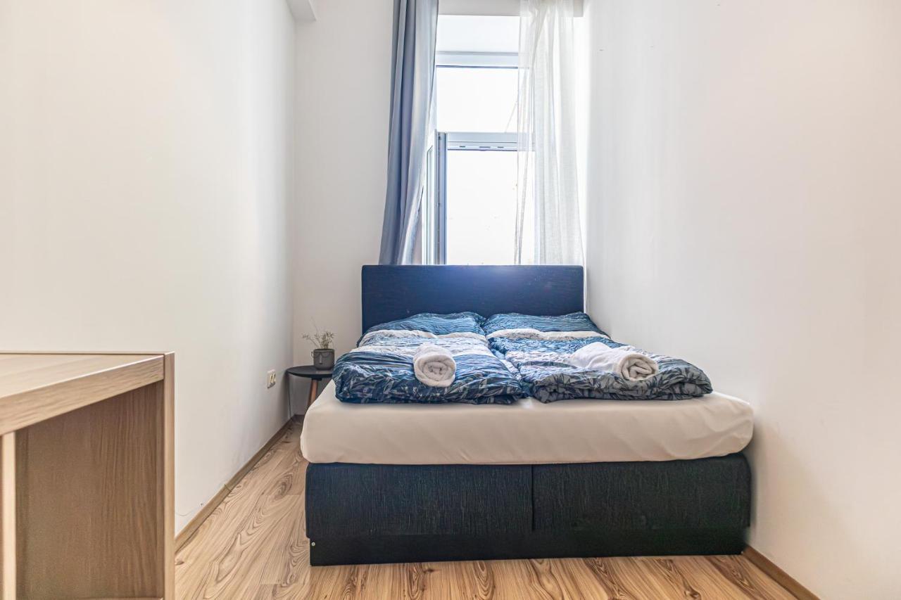 Attractive 1br And 1 Lr Comfortable Design, Great Location Viena
