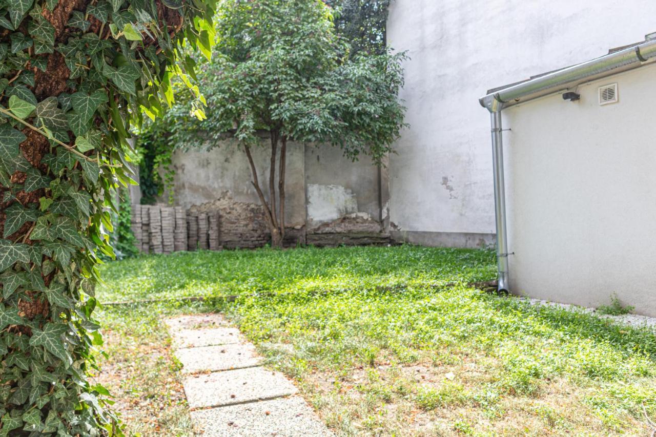 Attractive 1br And 1 Lr Comfortable Design, Great Location Apartamento *