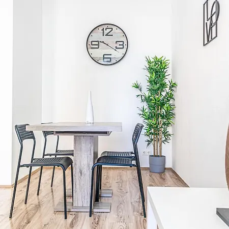 Attractive 1Br And 1 Lr Apt Comfortable Design, Great Location Vídeň Exteriér fotografie